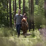 Center Parcs Les Hauts De Bruyeres שמו-סור-תארון