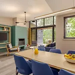 פארק נופש Center Parcs Les Hauts De Bruyeres שמו-סור-תארון