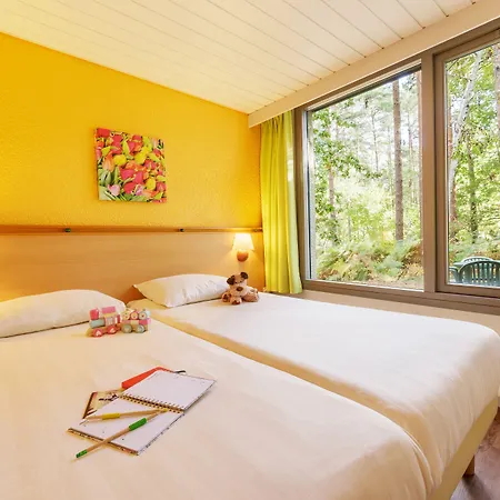 Center Parcs Les Hauts De Bruyeres ホリデーパーク 3*